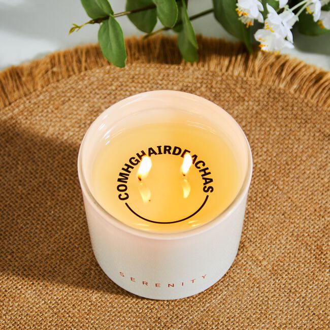 Hidden Message Comhghairdeachas Candle 250g