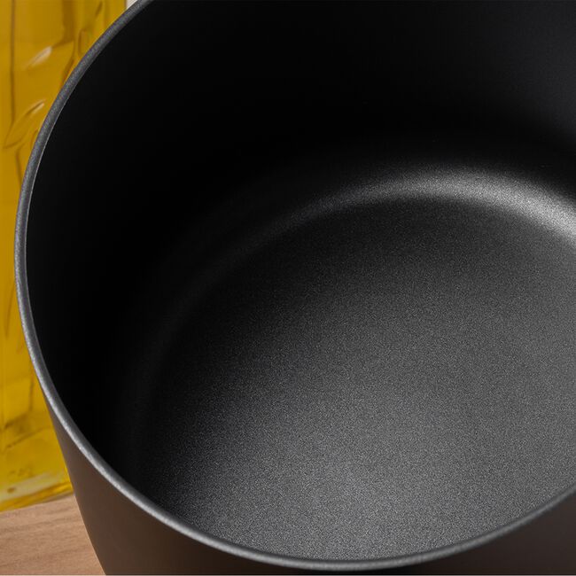 Prestige Heavy Weight 3.8L Saucepan With Lid 20cm