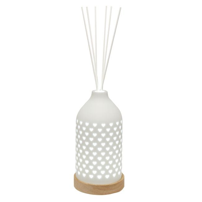 Woodbridge LED Reed Diffuser Hearts Patterns