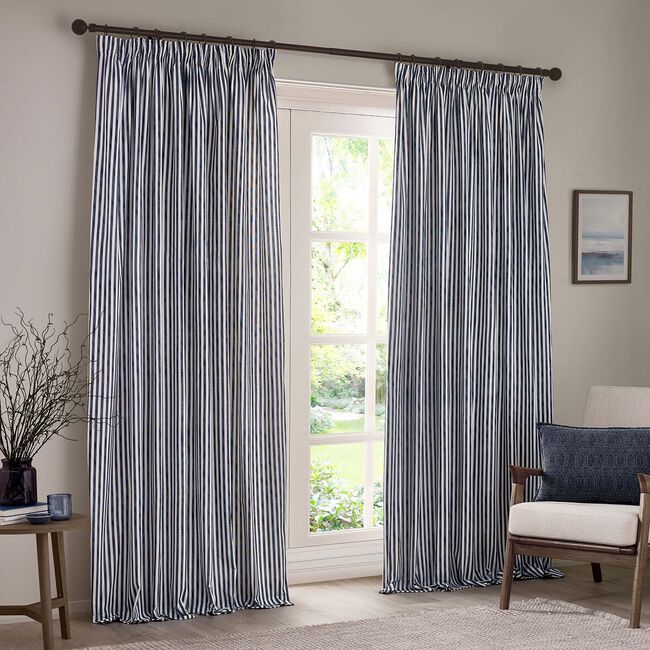 YARD PENCIL PLEAT HEBDEN NAVY  66x90 Curtain