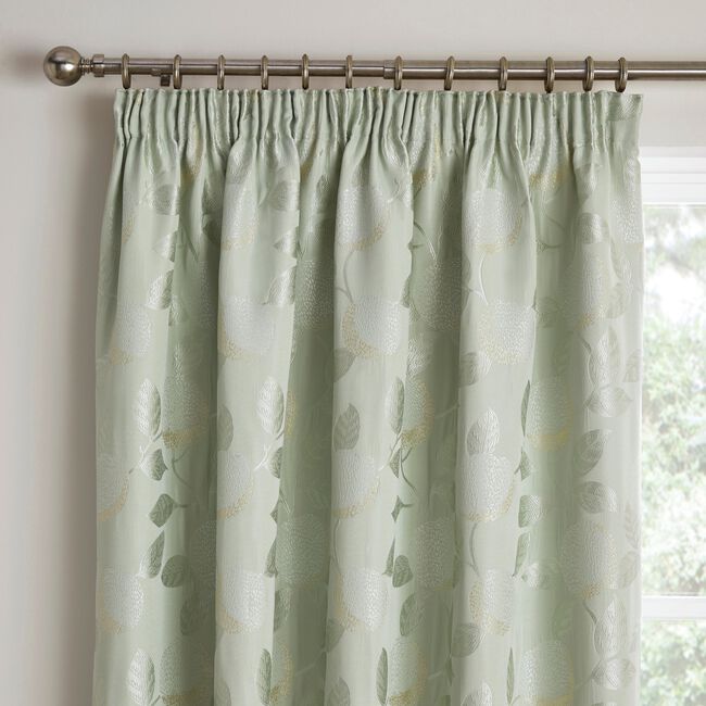 CURTINA BRAMFORD GREEN  66x72 Curtain