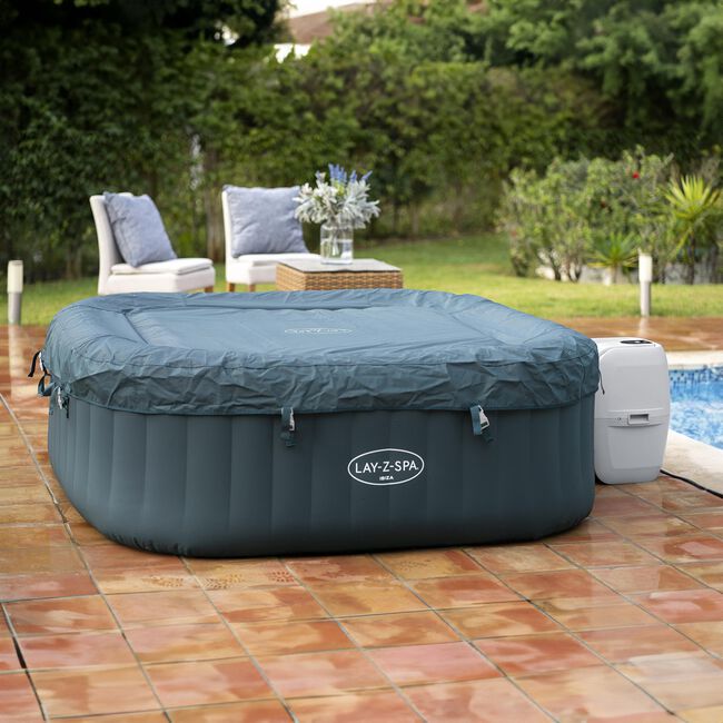 Ibiza Airjet Lay-Z-Spa