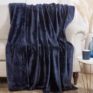 Ruane Plush Velvet Navy Throw 150 x 200cm