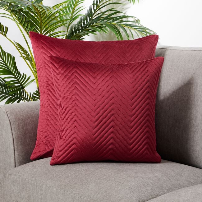 TRIANGLE STITCH MARSALA 45X45 Cushion