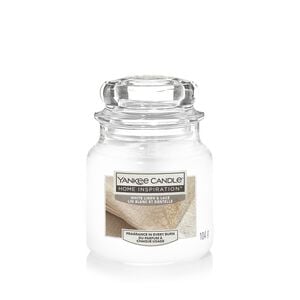 Yankee Candle® White Linen & Lace Candle Jar 104g