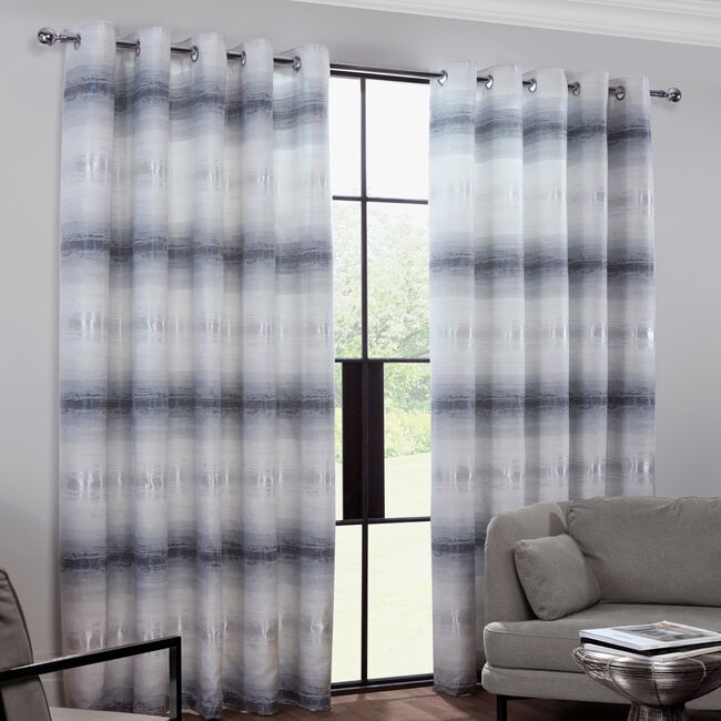 OMBRE BANDS SILVER 66x72 Curtain