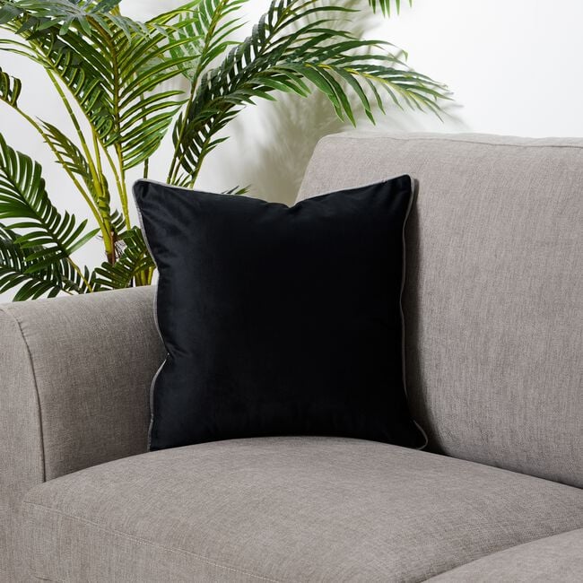 Naomi Cushion 45x45cm - Black