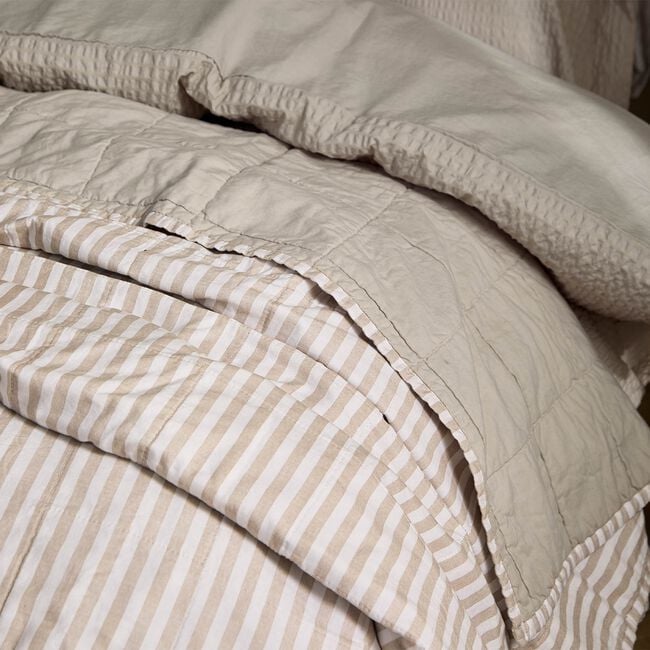 YARD HEBDEN STRIPE NATURAL/STONE 150x200cm Bedspread 
