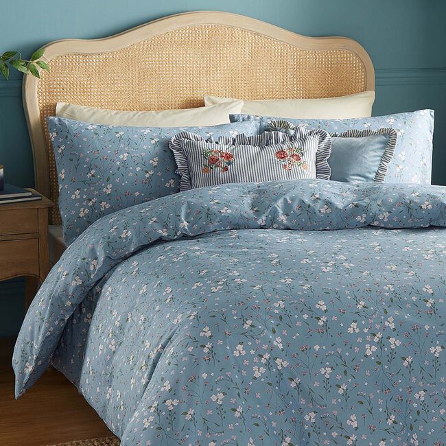 WYLDER SOLENE RUFFLE BLUE 45x45 Cushion