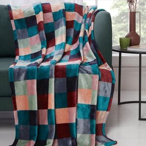 Ruane Plush Velvet Trend Blocks Throw 150x200cm