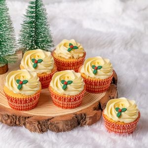 Handmade Holly Icing Edible Cake Toppers