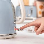 SALTER RETRO BLUE 1.7L Rapid Boil Kettle