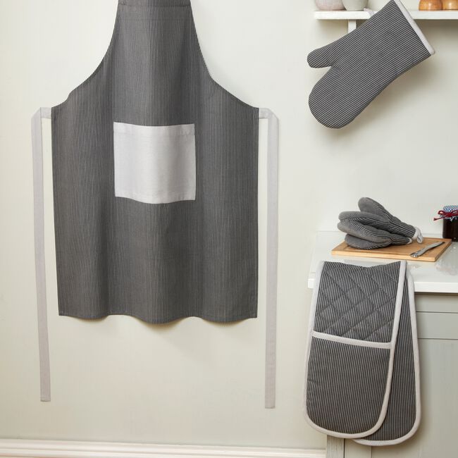 Pinstripe Double Oven Glove - Charcoal