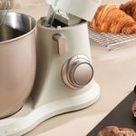 Salter Bakes Oatmeal 1300W Stand Mixer