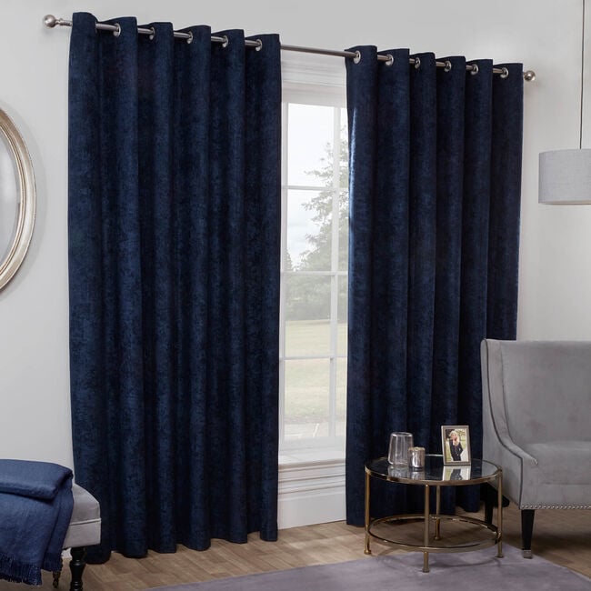 BLACKOUT & THERMAL HERRINGBONE NAVY 66x72 Curtain