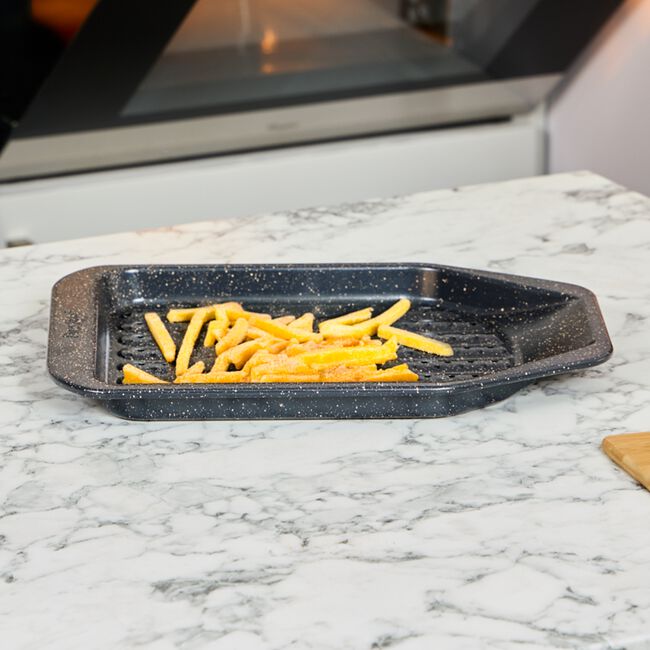 Prestige Stone Quartz Chip Crisper 37.5cm