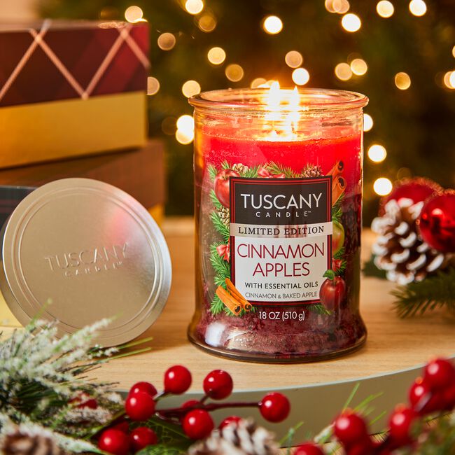 Tuscany Triple Pour Candle Cinnamon Apples 18oz