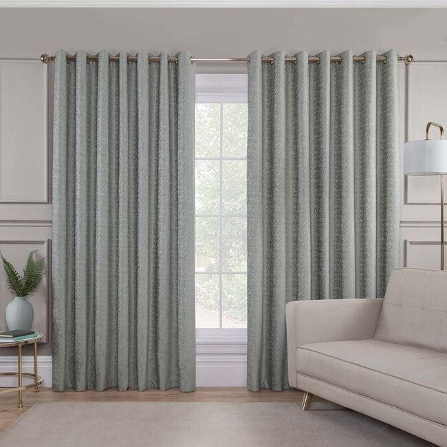 BLACKOUT & THERMAL RUSTIC SAGE 90x90 Curtain