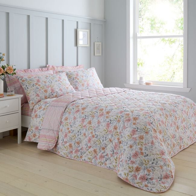 Casey Bedspread 200cm x 220cm - Pink