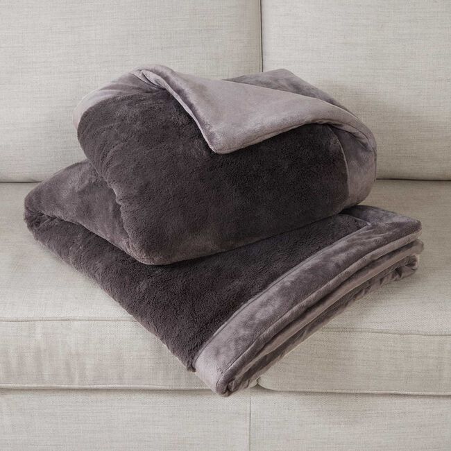Nicole Day Luxury Charcoal Throw 130 x 170cm 