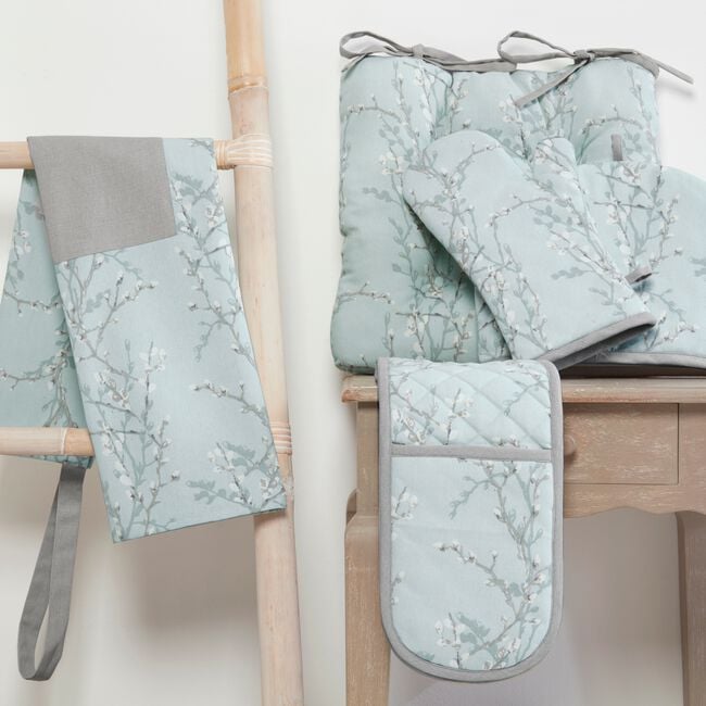Willow Apron