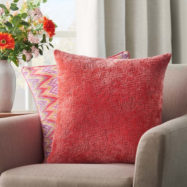 DISTRESSED CHENILLE PINK 45x45 Cushion