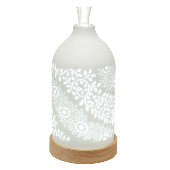 Woodbridge LED Ceramic Reed Diffuser Leaf