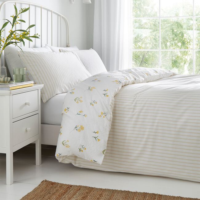 KING SIZE DUVET COVER Dreams & Drapes Ditsy Floral Seersucker