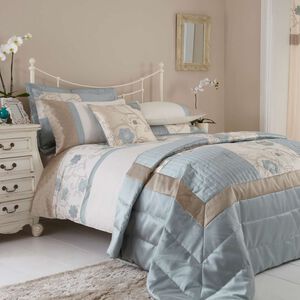 SUPER KING  DUVET COVER Alicia Duck Egg
