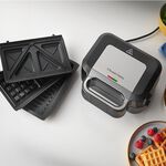 Russell Hobbs Creations 3 In 1 Sandwich Maker