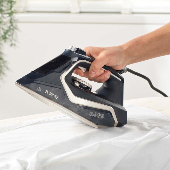 Beldray 2600W Ultra Sleek Steam Iron