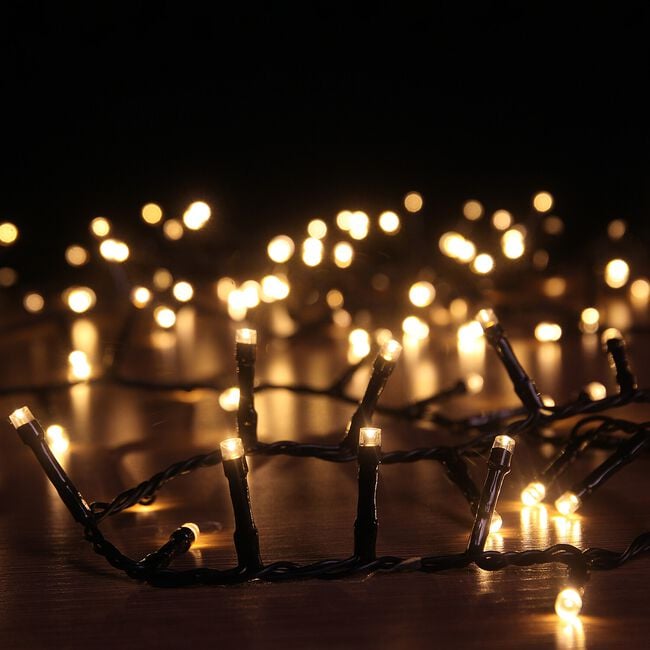 200 Warm White LED Solar String Lights