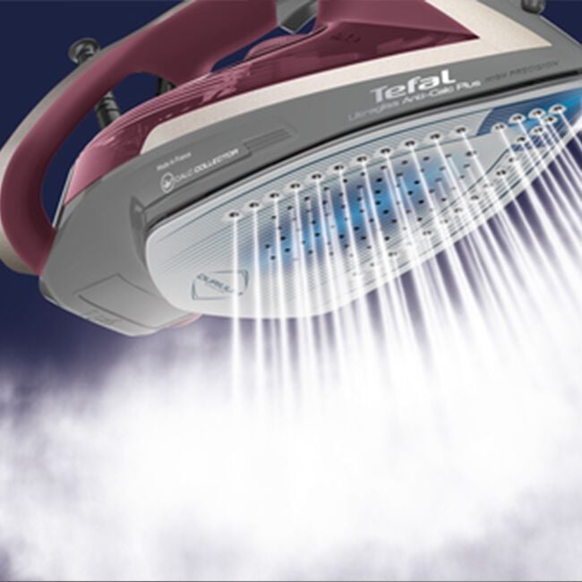Tefal Ultraglide Plus 2800W Steam Iron