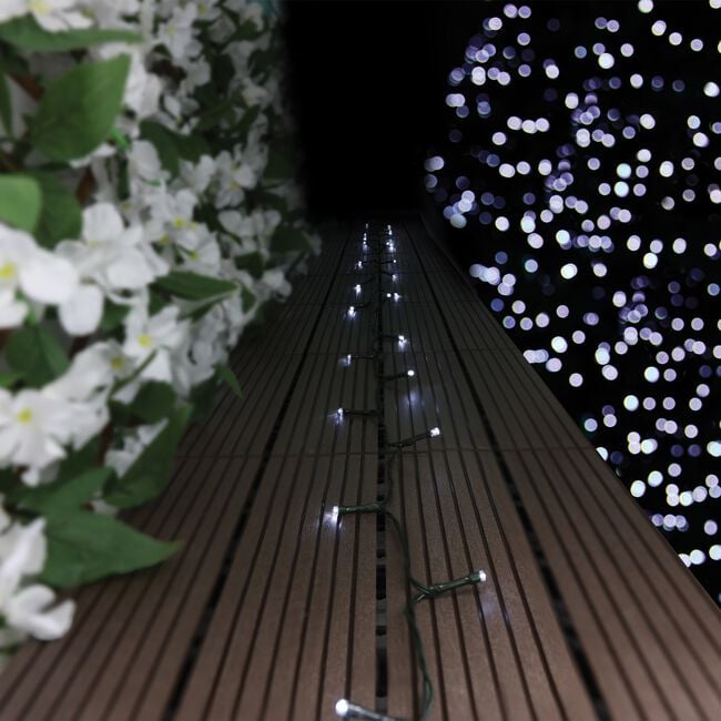400 SOLAR String Lights - White