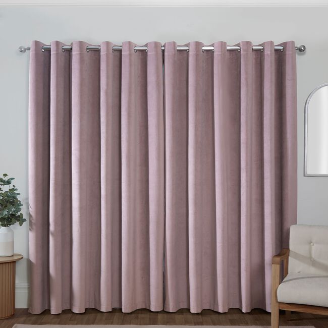BLACKOUT & THERMAL VELVET BLUSH  66x54 Curtain