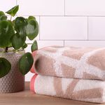 LEDA NATURAL Bath Towel