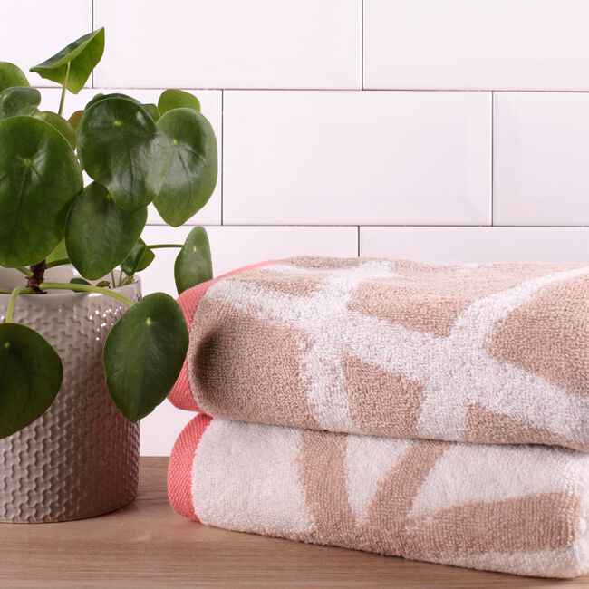 LEDA NATURAL Bath Towel