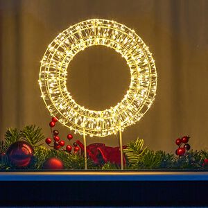 Warm White Wreath Silhouette Light