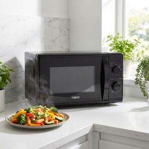 Tower Black 20L 700W Microwave