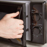 Tower Black 20L 700W Microwave