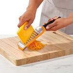 Oxo Good Grips Etched Coarse Grater