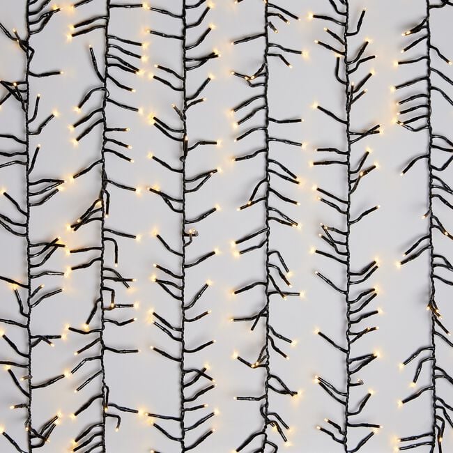 2000 LED Warm White Cluster Lights