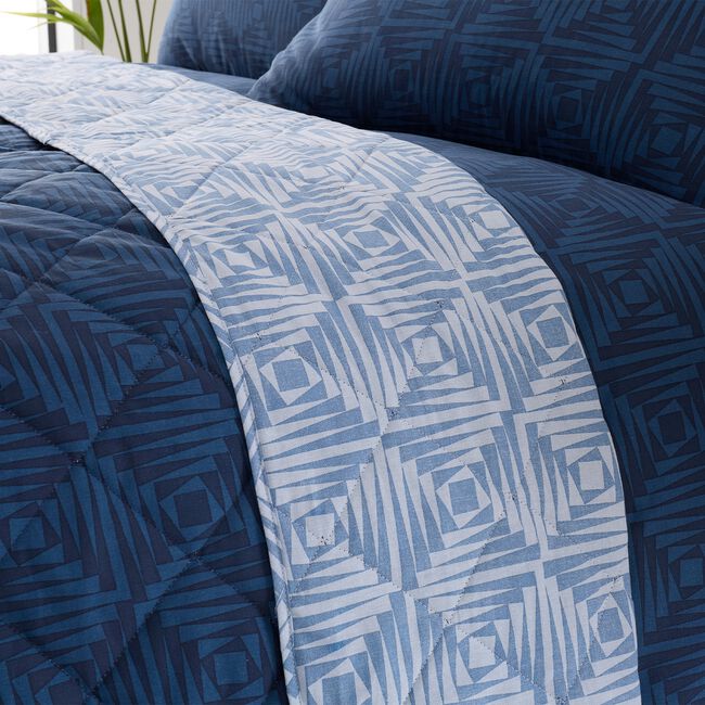 Noah Bedspread 200cm x 220cm - Navy
