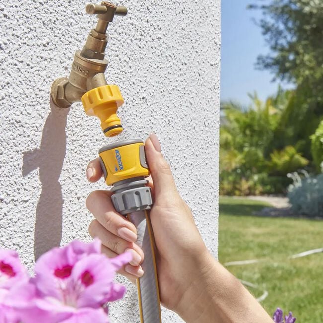 Hozelock 3 in 1 Grab Bag Hose Connectors & Nozzle