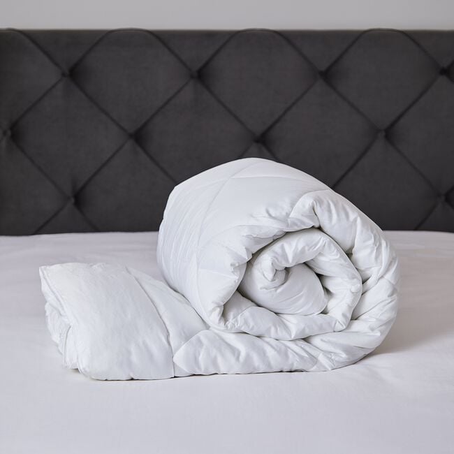 BAMBOO 4.5 TOG KING Lightweight Duvet
