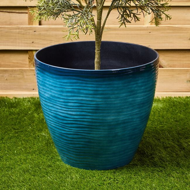 Lucerne Plant Pot