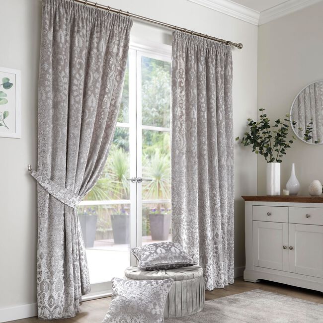 TRINITY SILVER 90x72 curtain 