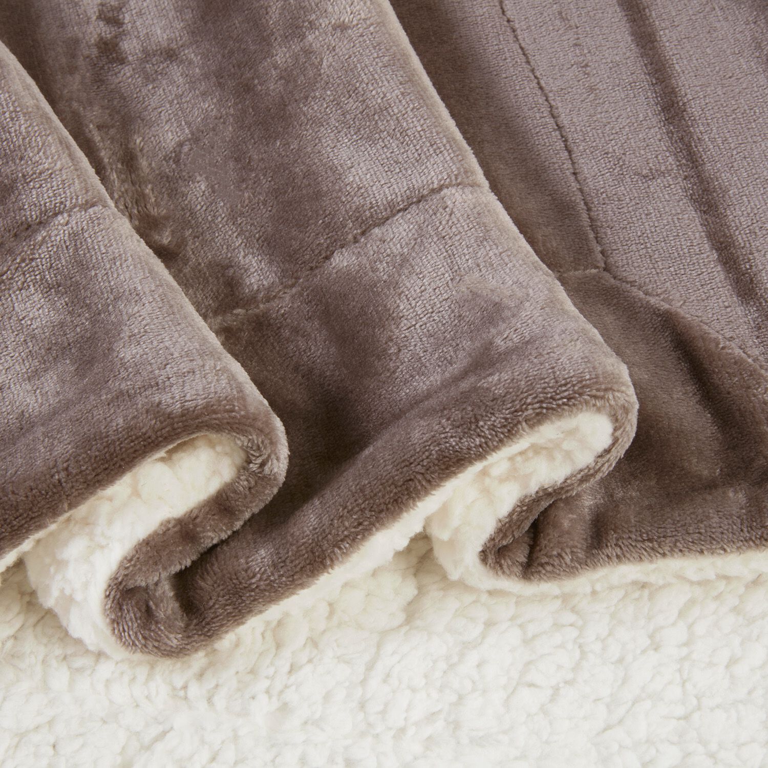 Ruane Mink Sherpa Champagne Throw 127 x 152cm Home Store + More