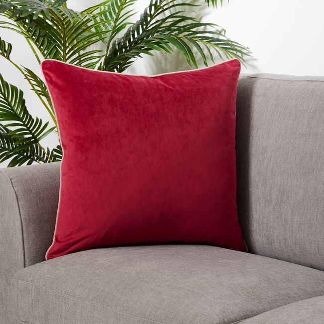 Naomi Cushion 58x58cm - Red