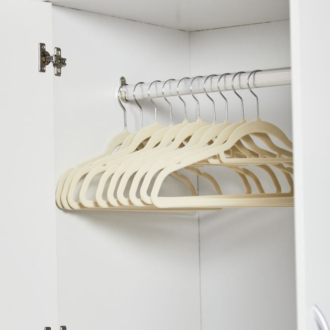 Skinny Velvet Hangers 10 Pack Cream